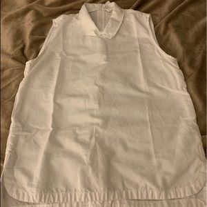 GREAT CONDITION Gap white sleeveless collared top